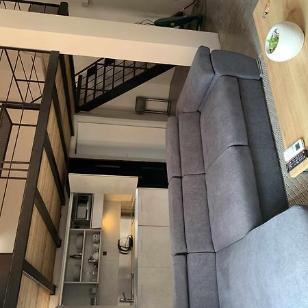 Апартаменты My Exclusive Cavour Loft Da Sogno A Кальяри Экстерьер фото