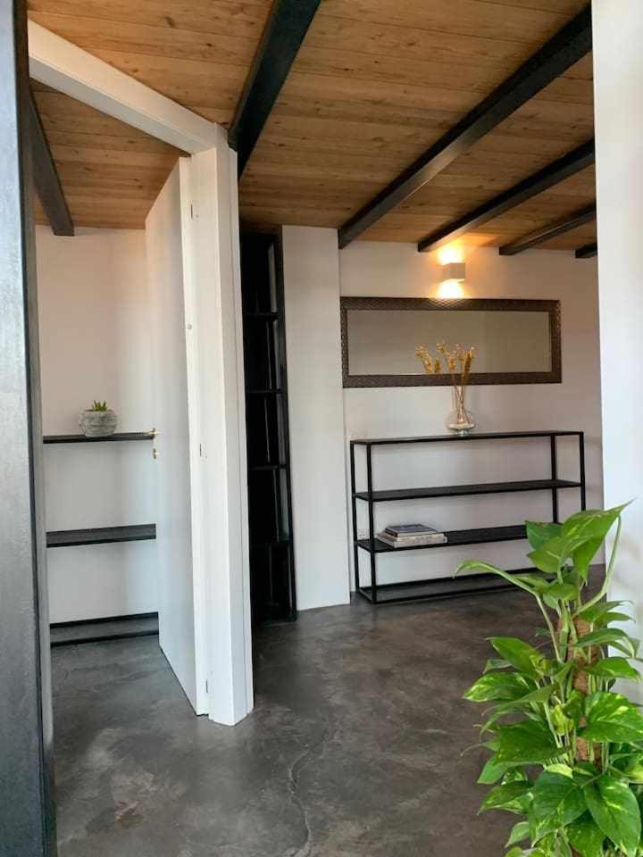 Апартаменты My Exclusive Cavour Loft Da Sogno A Кальяри Экстерьер фото
