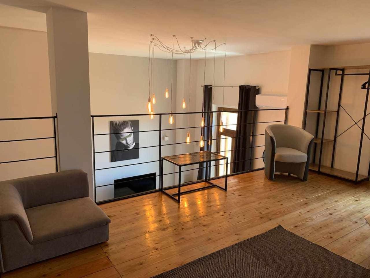 Апартаменты My Exclusive Cavour Loft Da Sogno A Кальяри Экстерьер фото