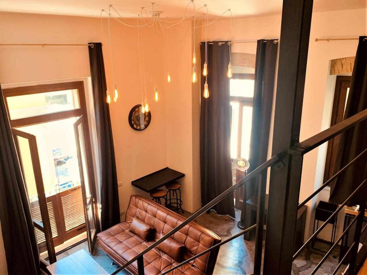 Апартаменты My Exclusive Cavour Loft Da Sogno A Кальяри Экстерьер фото