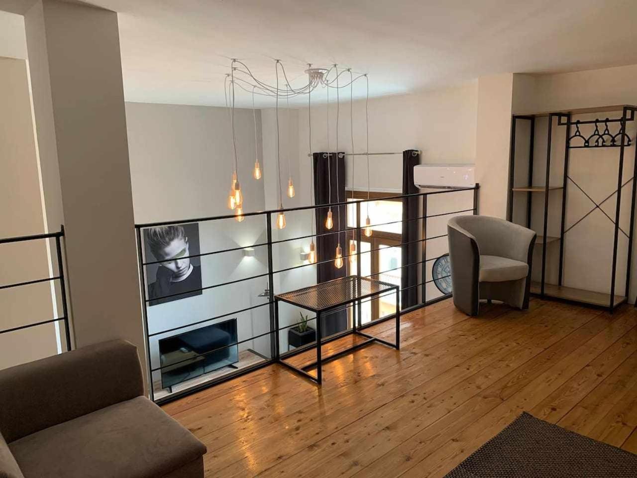 Апартаменты My Exclusive Cavour Loft Da Sogno A Кальяри Экстерьер фото
